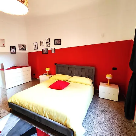 Al Novecento Novi Apartment *